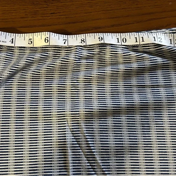 Skirt Medium Max Studio skirt—SEXXXy - Picture 2 of 5